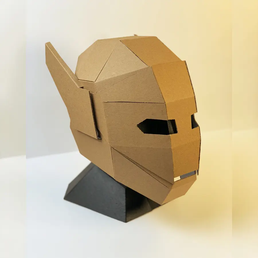 Mecha Helmet 2 cardboard pattern