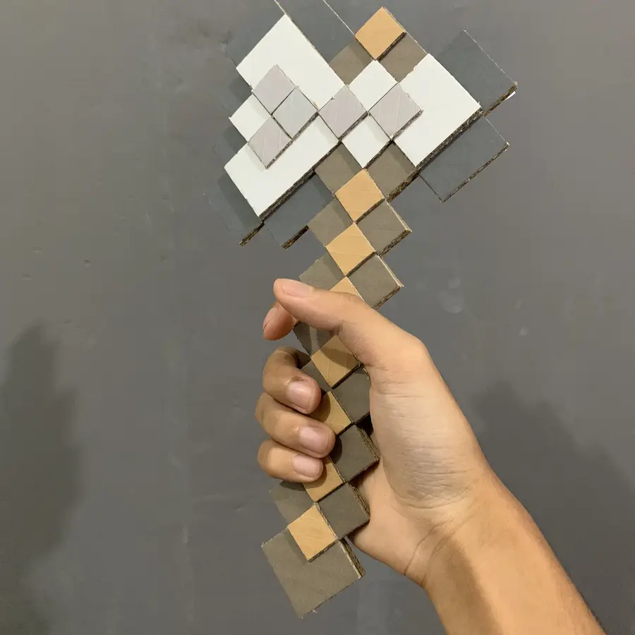 Minecraft Axe cardboard pattern