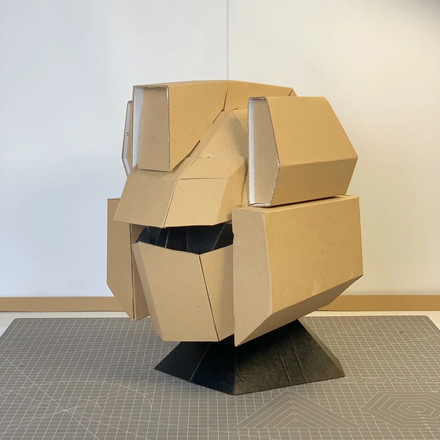 Soundwave Head cardboard pattern